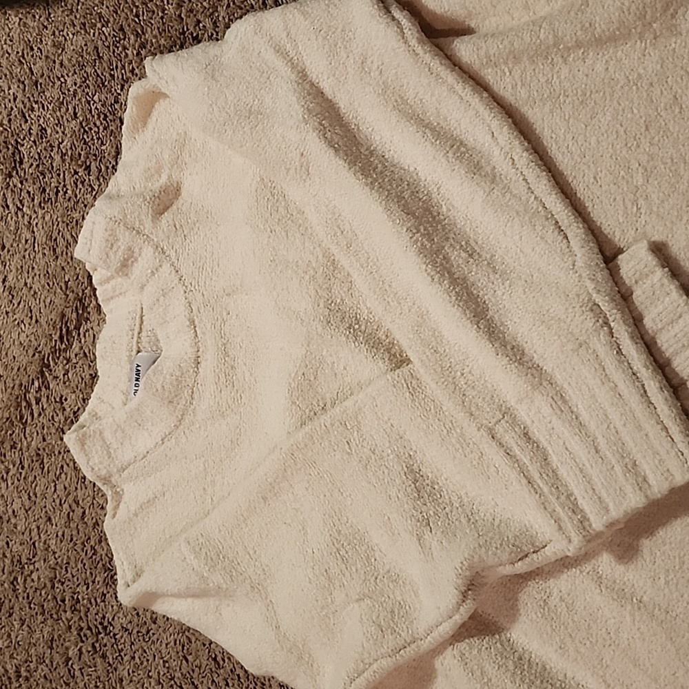 Old Navy Long tunic sweater. Cream color. XL